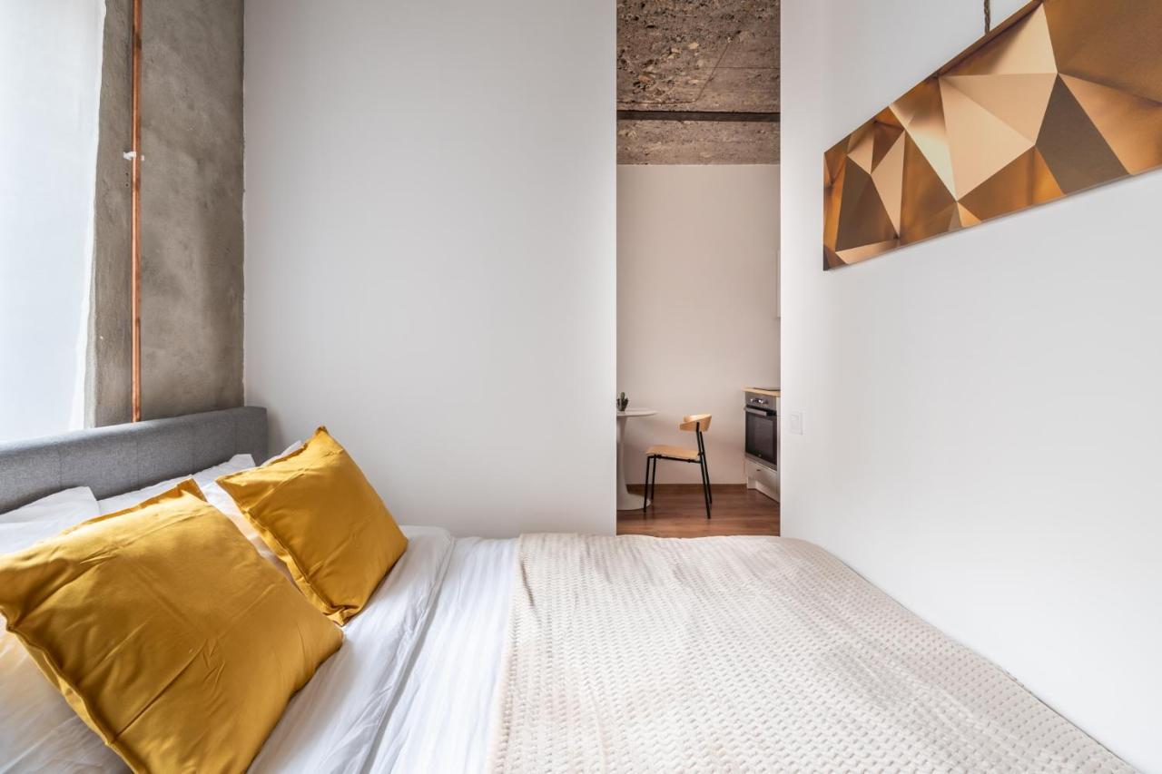 Boutiq Center Terbatas