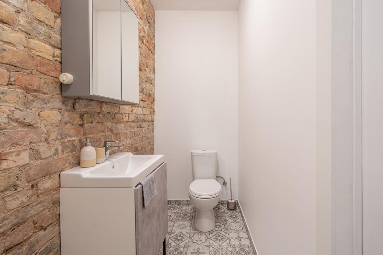 Boutiq Center Terbatas Appartement *
